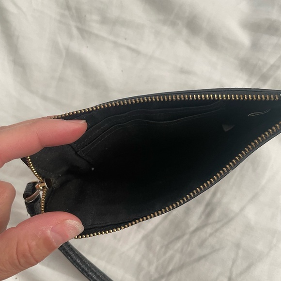 Coach wristlet - Picture 2 of 4